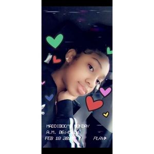 Meet your Posher, Makenzie